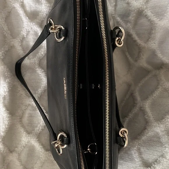 Black Coach purse - Picture 3 of 5